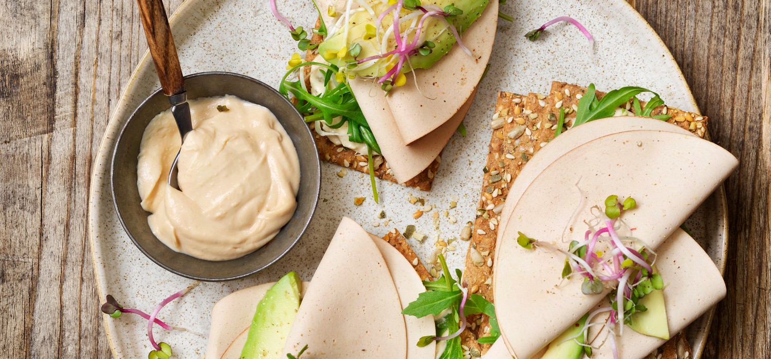 SEM_Useful_tips_on_serving_humus_1