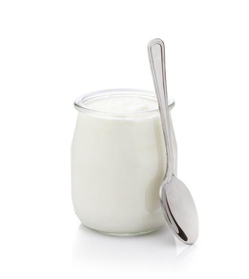 1 šolja jogurta (mali procenat masti)