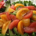 Lagana salata sa grejpfrutom i avokadom