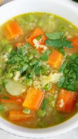 https://www.mojrecept.rs/sites/default/files/styles/search_result_153_272/public/article_images/SEM_10_Things%20You_Didnt_Know_About_Soups.jpg?itok=7s6mGQUf